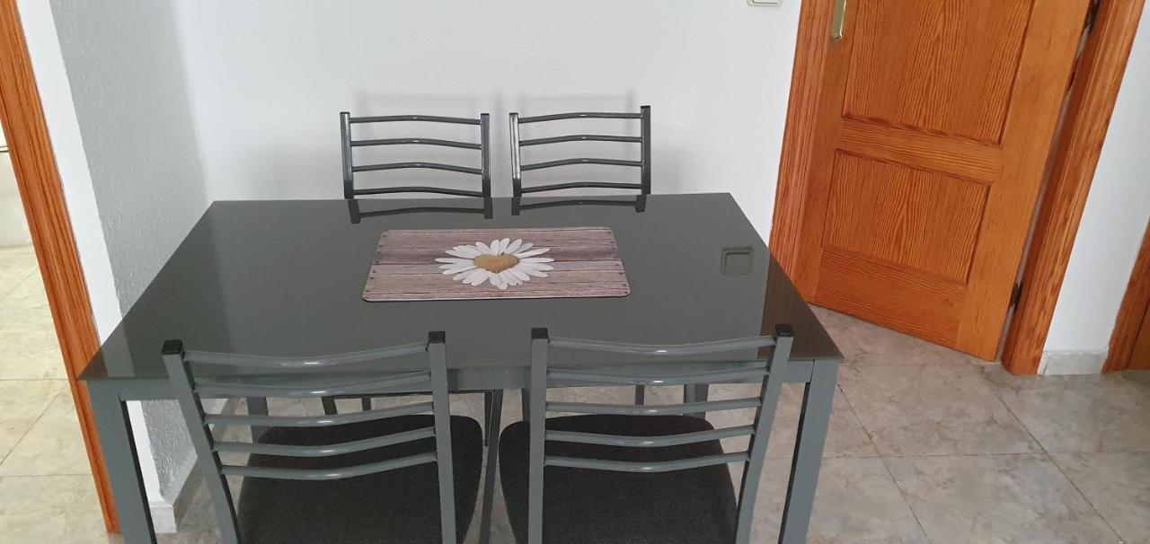 Apartamento Ciudad De Las Ciencias 3 Valencia Ngoại thất bức ảnh